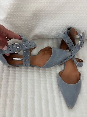 Women's Halogen size 9 Pointed Toe Ankle-Strap Flats in Light Blue